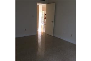 9170 Fontainebleau Blvd, Miami, FL 33172, Sold 10/29/15