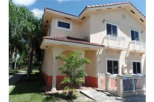 7461 NW 181st St, Hialeah, FL 33015, Sold 10/30/15