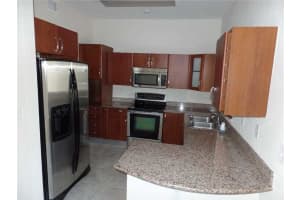 7461 NW 181st St, Hialeah, FL 33015, Sold 10/30/15