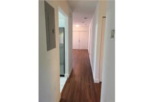 18860 NW 86th Ave, Hialeah, FL 33015, Sold 02/17/16