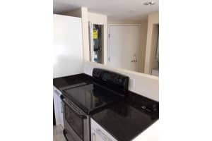 7728 Collins Ave, Miami Beach, FL 33141, Sold 11/03/16