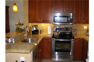 5464 NW 112th Pl, Doral, FL 33178, Sold 07/15/16