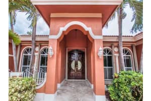 8233 SW 193rd St, Cutler Bay, FL 33157, Sold 12/14/15