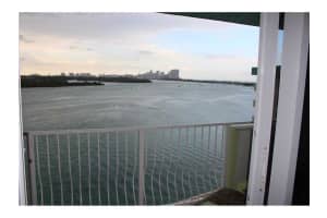 10350 W Bay Harbor Dr PHS, Bay Harbor Islands, FL 33154, Sold 11/24/15