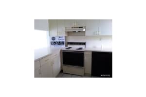 2690 W 76th St, Hialeah, FL 33016, Sold 11/25/15