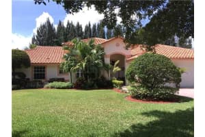 3902 SW 111th Way, Davie, FL 33328, Sold 04/01/16