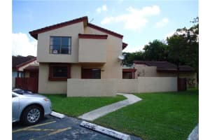 812 NW 106th Ave B1, Miami, FL 33172, Sold 12/16/15