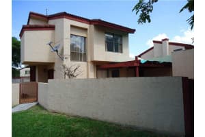 812 NW 106th Ave B1, Miami, FL 33172, Sold 12/16/15