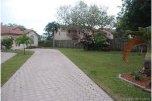 428 Lakeside Cir, Sunrise, FL 33326, Sold 04/07/16