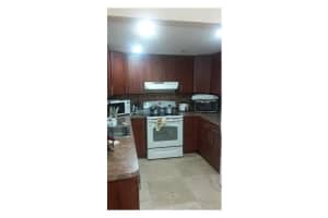 20 SW 108th Ave #1f, Miami, FL 33174, Sold 11/04/15