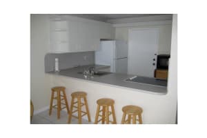 345 Ocean Dr, Miami Beach, FL 33139, Sold 05/13/16