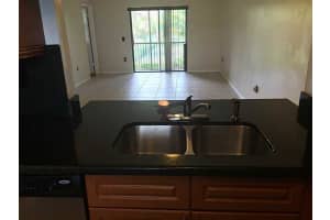 9189 NW 1st St, Pembroke Pines, FL 33024, Sold 11/09/15