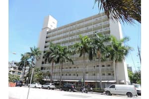 1300 Lincoln Rd D304, Miami Beach, FL 33139, Sold 11/12/15