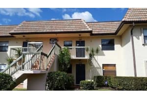 10521 NW 11th St, Pembroke Pines, FL 33026, Sold 01/25/16