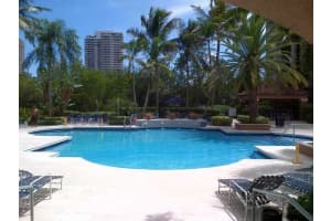 19555 E Country Club Dr, Miami, FL 33180, Sold 12/21/15