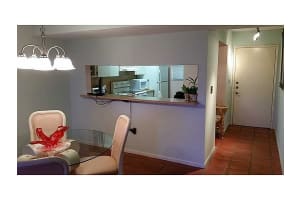 10315 NW 9th St Cir, Miami, FL 33172, Sold 01/19/16