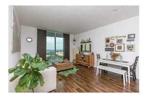 315 NE 3rd Ave, Fort Lauderdale, FL 33301, Sold 12/30/15