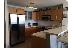 725 NE 22nd St #16d, Miami, FL 33137, Sold 04/20/16
