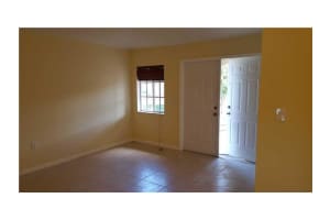 8933 SW 214th St, Cutler Bay, FL 33189, Sold 01/22/16