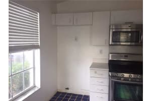 15242 SW 111th St, Miami, FL 33196, Sold 03/31/16