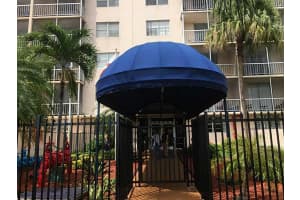 1251 NE 108th St, Miami, FL 33161, Sold 02/17/16