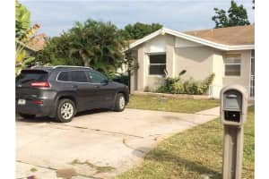 5085 NW 195th Ln, Miami Gardens, FL 33055, Sold 01/15/16