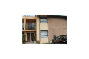 8404 NW 8th St, Miami, FL 33126, Sold 06/03/16