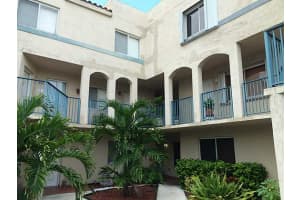631 NW 82nd Ave, Miami, FL 33126, Sold 12/28/15
