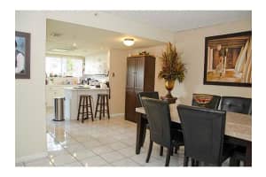 631 NW 82nd Ave, Miami, FL 33126, Sold 12/28/15