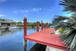 333 Centre Is, Golden Beach, FL 33160, Sold 01/30/17