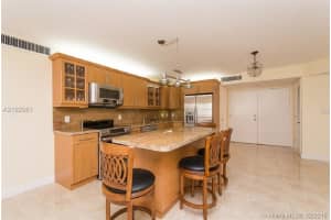 6423 Collins Ave, Miami Beach, FL 33141, Sold 05/19/16