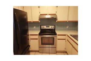 421 SE 10th St, Dania Beach, FL 33004, Sold 11/24/15