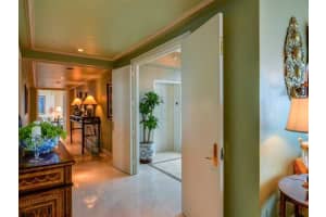Santa Maria, 1643 Brickell Ave, Miami, FL 33129, Sold 12/21/15