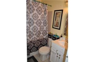 15669 SW 73rd Cir Terrace, Miami, FL 33193, Sold 11/09/15