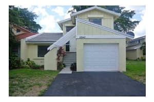 10540 La Placida Dr, Coral Springs, FL 33065, Sold 06/24/16