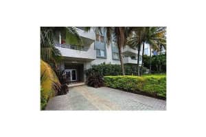1610 Lenox Ave, Miami Beach, FL 33139, Sold 11/02/15