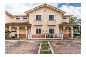 17807 NW 74th Ct, Hialeah, FL 33015, Sold 11/17/15