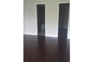 3115 Oakland Shores Dr APT E202, Oakland Park, FL 33309, Sold 04/29/16