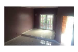 10251 NW 6th St, Pembroke Pines, FL 33026, Sold 12/07/16