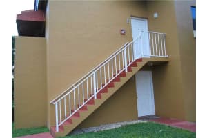 15600 SW 80th St, Miami, FL 33193, Sold 11/30/15