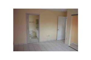 7775 W 29th Way, Hialeah, FL 33018, Sold 12/01/15