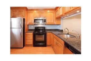 10505 NW 11th St, Pembroke Pines, FL 33026, Sold 11/16/15