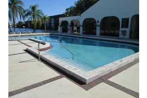 327 Ives Dairy Rd, Miami, FL 33179, Sold 12/30/15