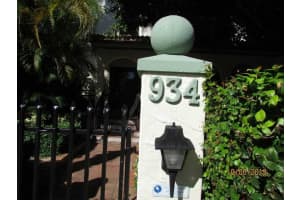 934 Michigan Ave, Miami Beach, FL 33139, Sold 01/22/16