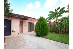 5045 E Lakes Dr, Pompano Beach, FL 33064, Sold 04/04/16