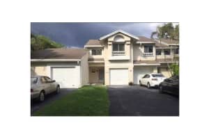 5827 Woodlands Blvd, Tamarac, FL 33319, Sold 12/23/15