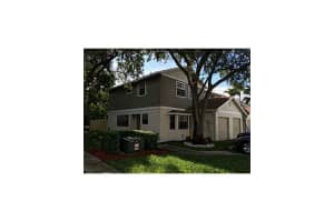 10728 NW 10th St, Pembroke Pines, FL 33026, Sold 04/29/16
