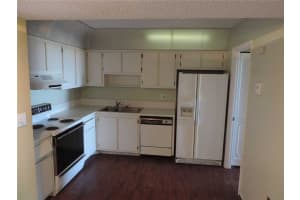 900 NE 195th St, Miami, FL 33179, Sold 05/06/16