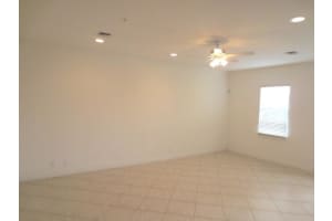 6841 Lakeside Cir N, Davie, FL 33314, Sold 02/26/16