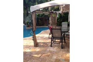 11546 SW 117th Ct, Miami, FL 33186, Sold 08/02/16